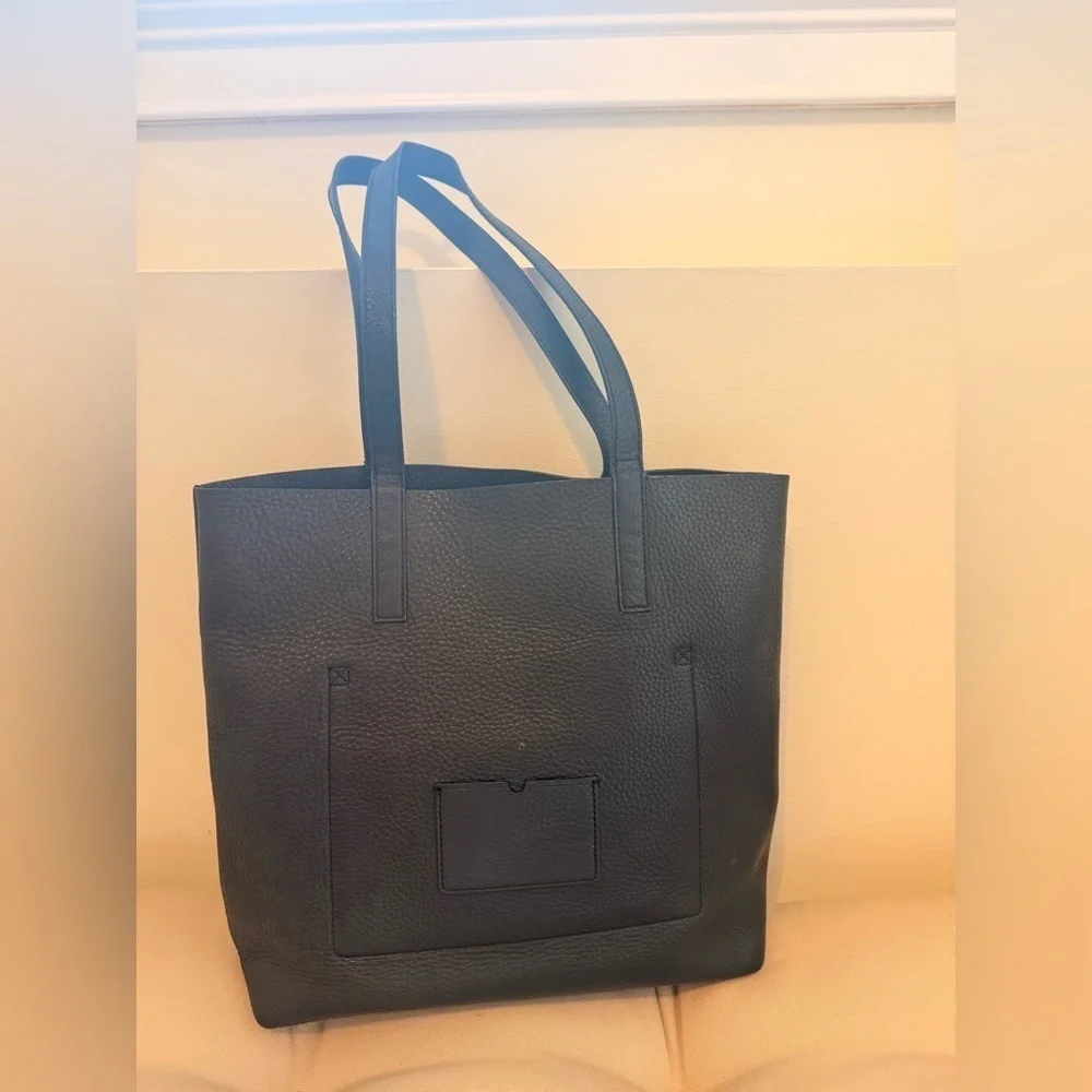 Kate spade black pebble leather tote bag